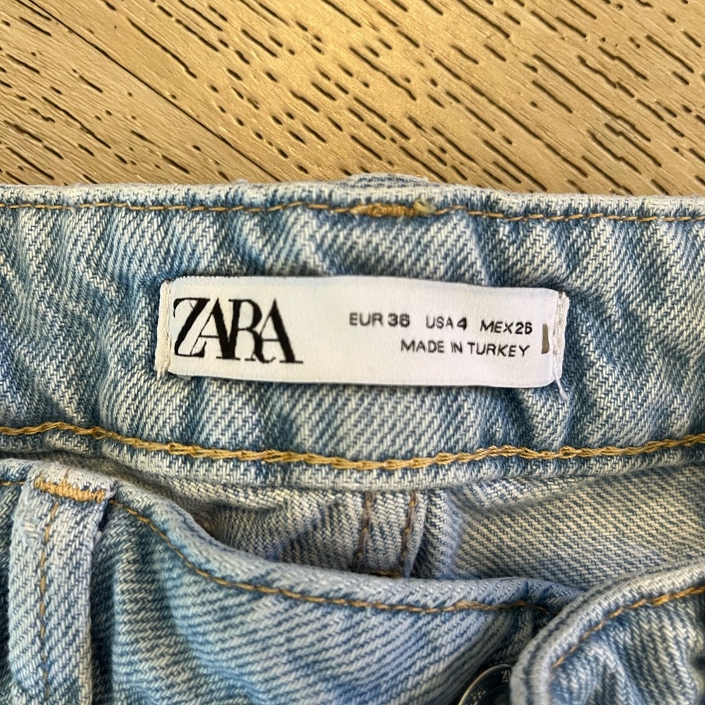 Zara jeans